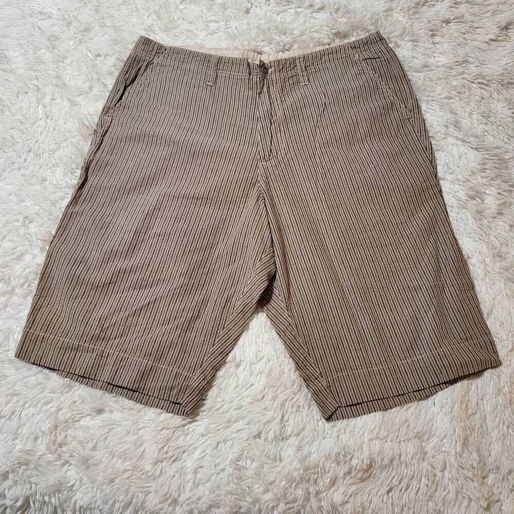 Weekendz off men tan stripe texture short 36x13